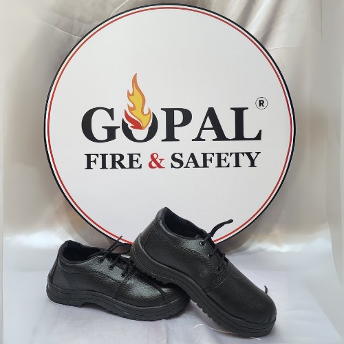 Leather safety shoes